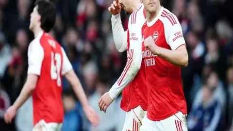 郑钦文：败后独默泪难止