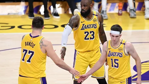 “佩古拉网球生涯再添辉煌，第七个单打冠军荣耀登场”